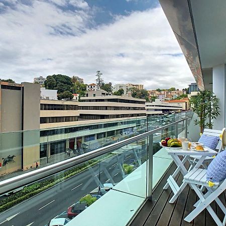 Apartment Sunniva By Lovelystay Funchal  Eksteriør bilde